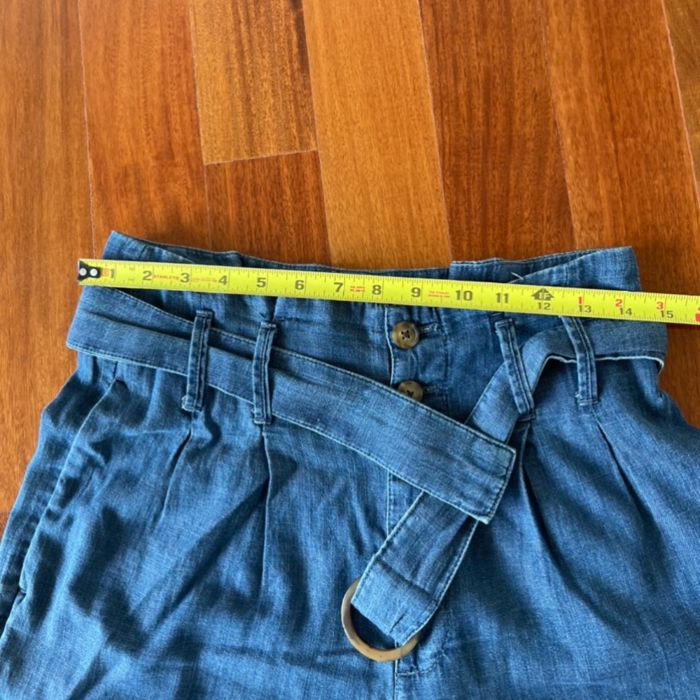 Abercrombie and Fitch - Paperbag Jeans - Picture 9 of 10